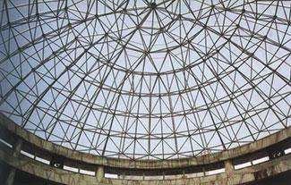 乌兰察布铝镁锰板屋面网架在设计时要注意哪些细节